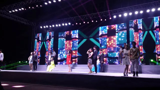 博文中学篝火晚会