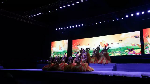 博文中学篝火晚会