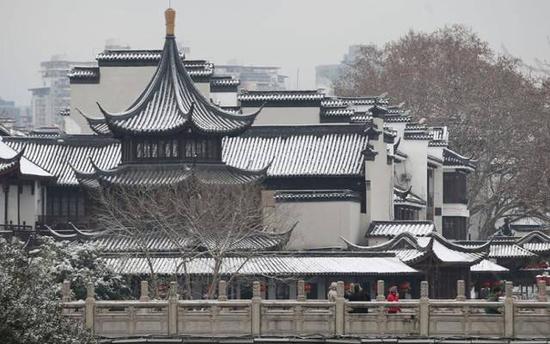1月21日，雪后的南京银装素裹(图自中新网)