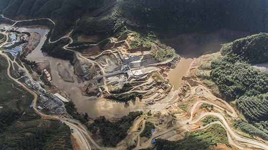 水电站全景。图片由吴迪调查拍摄并授权澎湃新闻使用